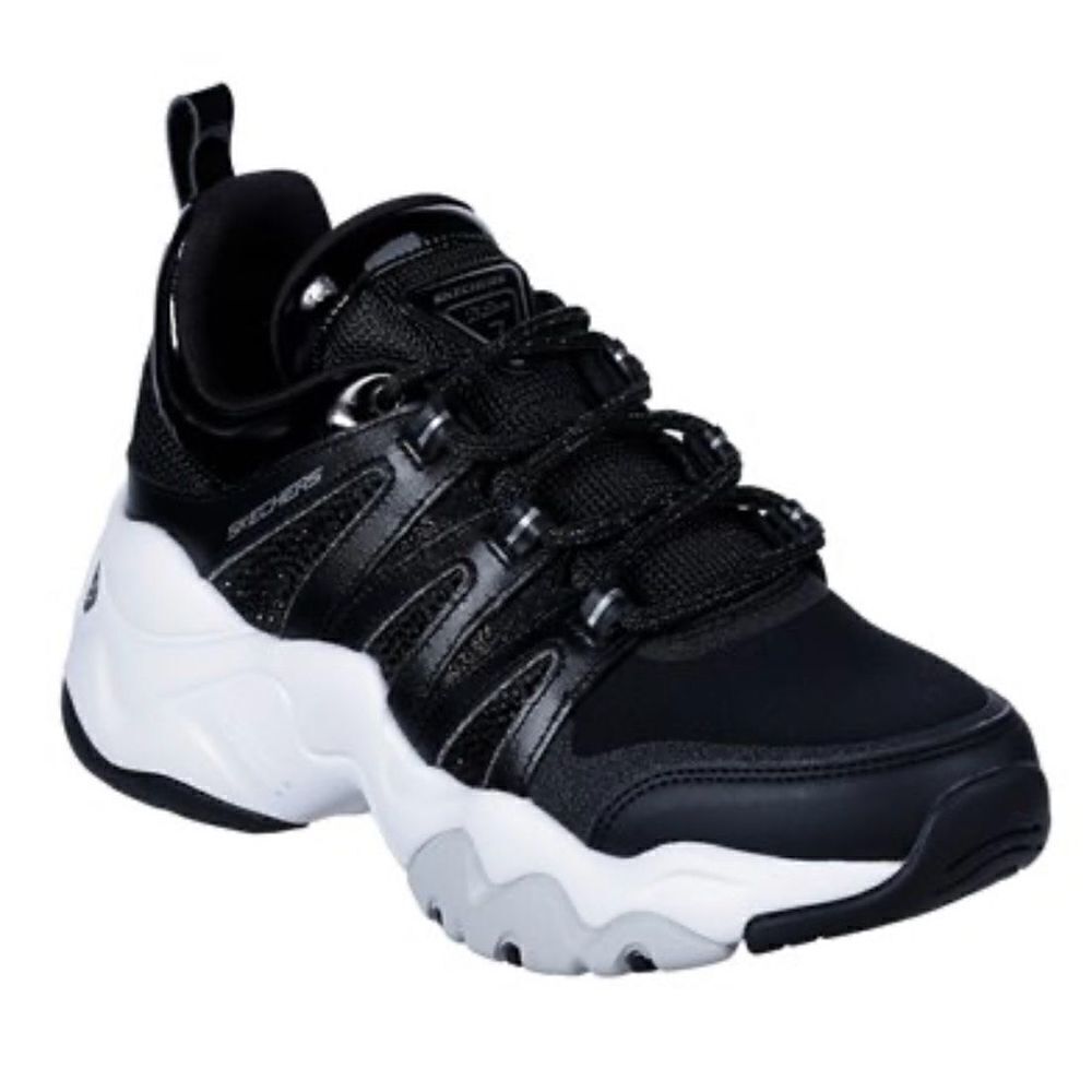 Women’s sketchers shoe